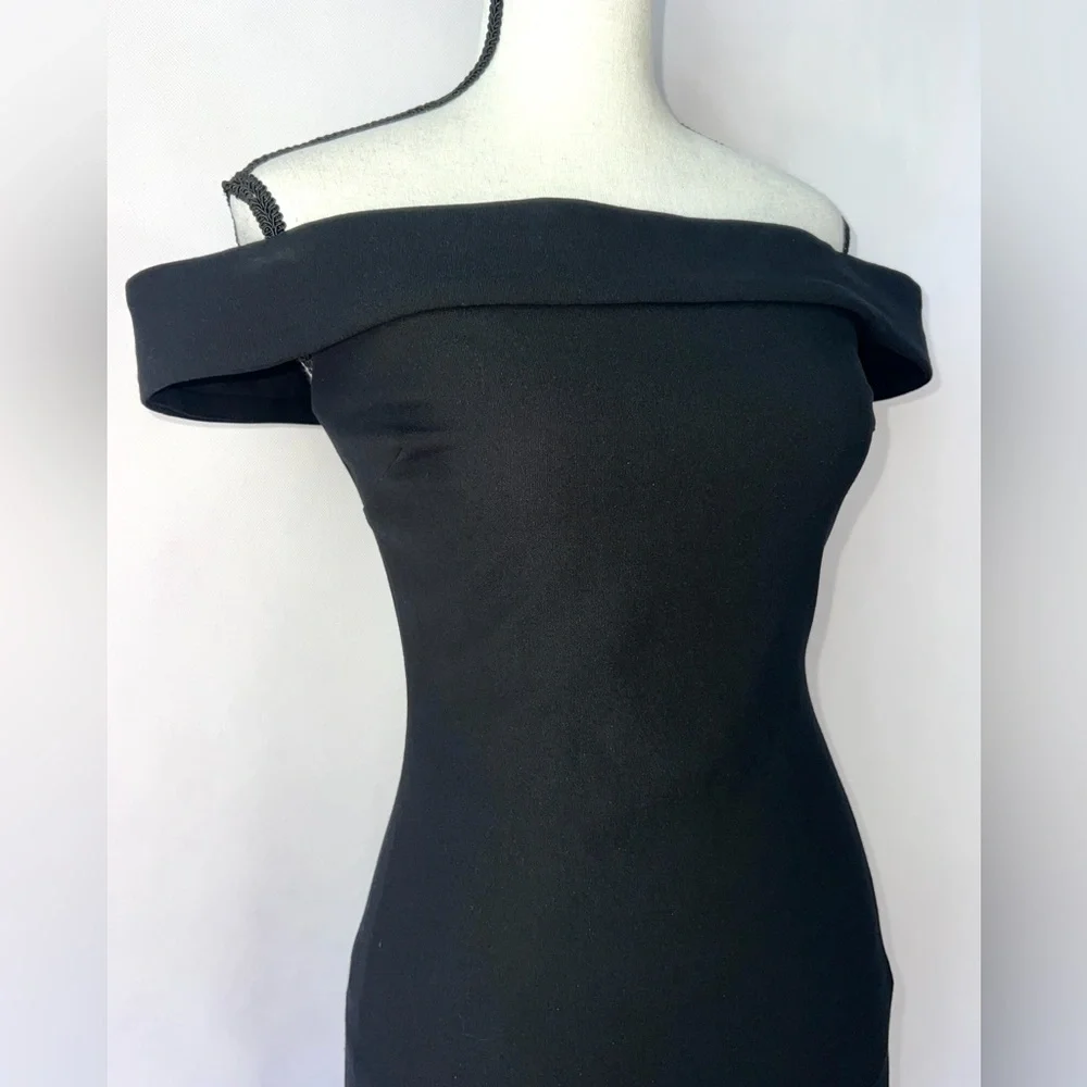 Elizabeth & James Martika Little Mini Black Dress Size‎ 2 Anthropologie
